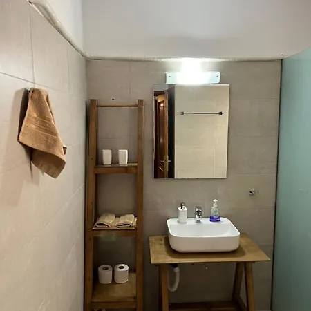 Johannes House Lägenhet Afantou